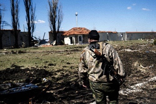 Nga cho rằng 'không thể' cản lính tình nguyện sang Ukraine