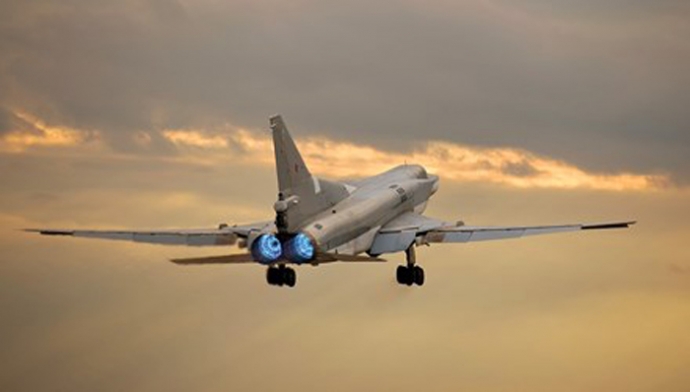 Nga điều thêm máy bay ném bom đến Crimea
