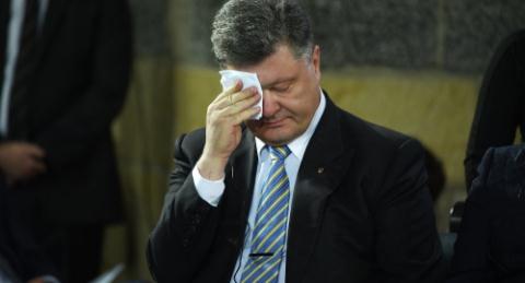 Tổng thống Ukraine Petro Poroshenko đang đánh mất sự ủng hộ của châu Âu cũng như người dân Ukraine