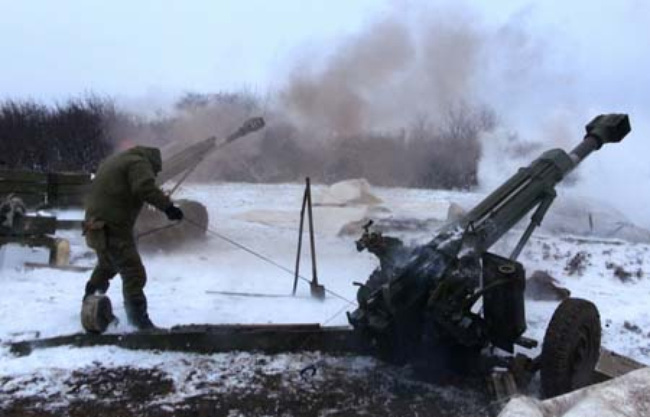 Tình hình Ukraine mới nhất cho biết giao tranh vẫn diễn ra ở Ukraine bất chấp lệnh ngừng bắn 
