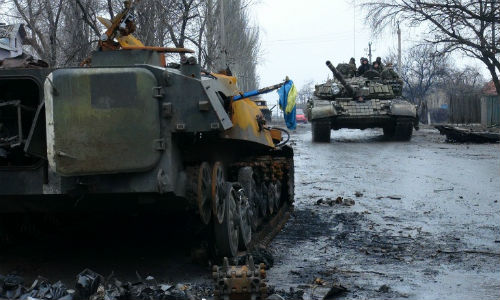Tình hình Ukraine mới nhất: Phe ly khai nhiều lần vi phạm thỏa thuận ngừng bắn Minsk kí kết ngày 12/2