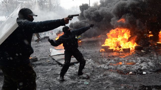 Tình hình Ukraine ngày một căng thẳng với các cuộc giao tranh đẫm máu