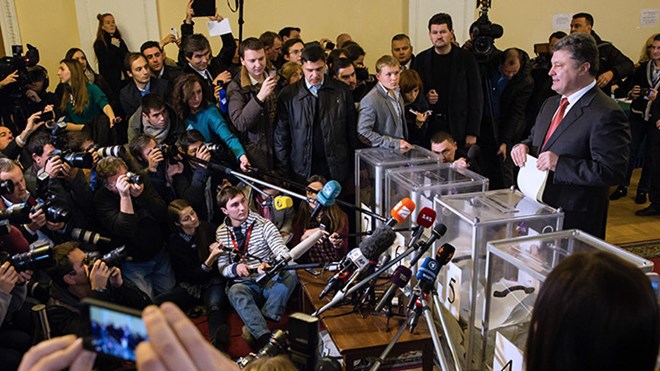 Tình hình Ukraine có dấu hiệu tăng nhiệt sau cuộc bầu cử Quốc hội ở Kiev