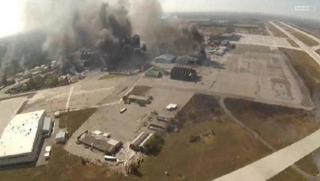Cuộc chiến giành quyền kiểm soát sân bay Donetsk khiến tình hình Ukraine ngày càng tăng nhiệt