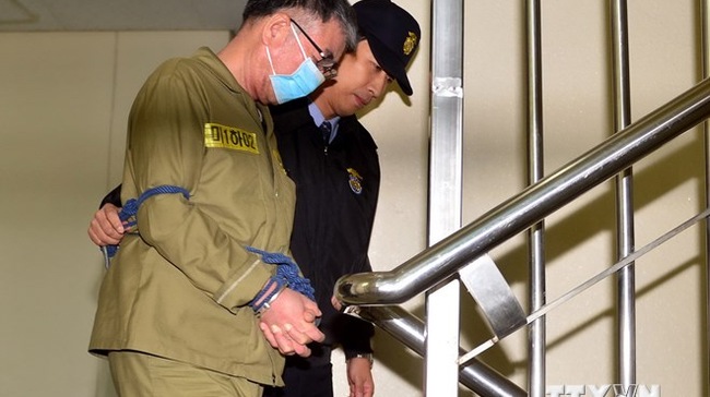 Tin tức thời sự mới nhất hôm nay 12/11: Thuyền trưởng phà Sewol bị kết án 36 năm tù