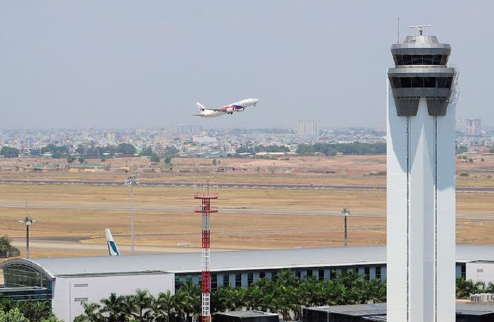Tin tức thời sự mới nhất hôm nay 22/11: Sự cố tại sân bay Tân Sơn Nhất gây thiệt hại hàng tỉ đồng cho các hãng hàng không