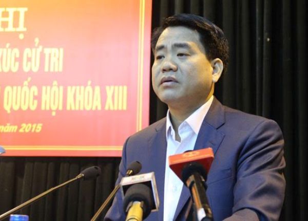 Chủ tịch UBND TP Hà Nội Nguyễn Đức Chung tiếp xúc cử tri