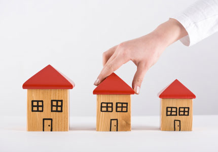 So sánh giá bán nhà tại các khu vực