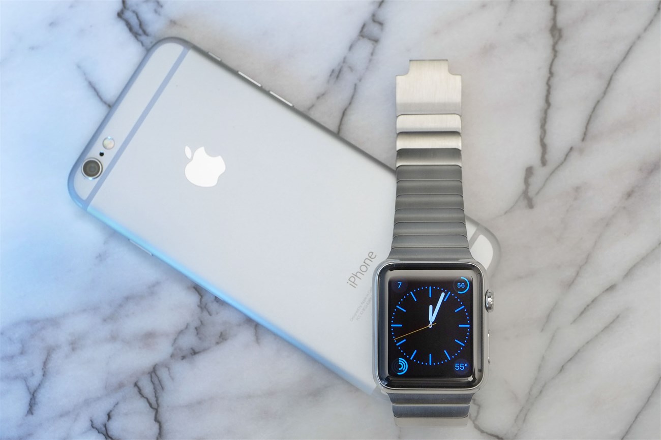 Apple Watch có thiết kế đẹp. Ảnh: Bloomberg