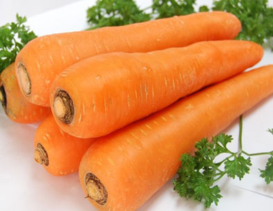 Cà rốt là một trong các cách trị mụn từ thực phẩm rất hiệu quả