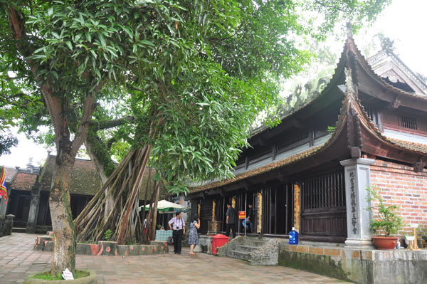 Chùa đời nhà Trần được lập tại khuôn viên Đền Cửa Ông