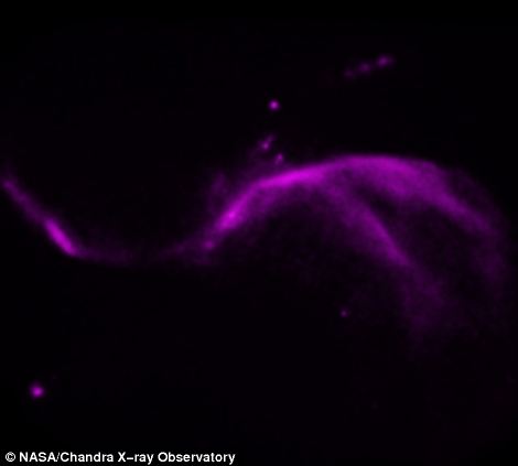 Hình ảnh “pháo hoa” có một không hai khác từ dữ liệu vô tuyến của NSF. Ảnh: Nasa