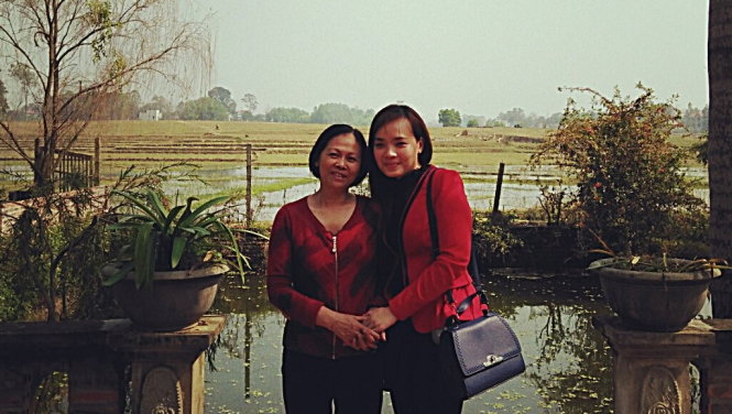 Hai mẹ con chị Lê Thanh Hiền và bà Phan Thị Tuyết Hoa