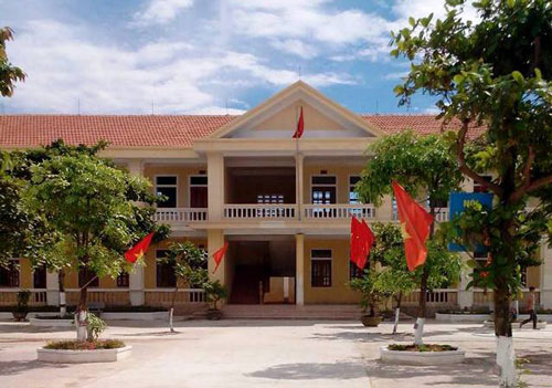 Trường THCS Phong Bắc nơi xảy ra vụ việc