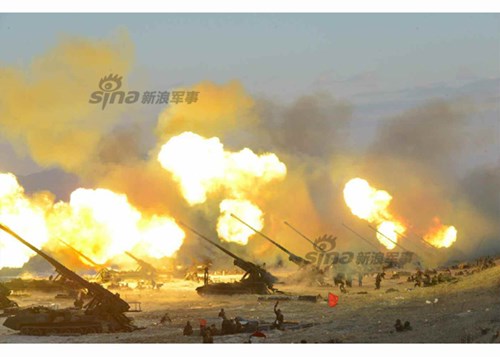 Triều Tiên tập trận bắn đạn thật với sự tham gia của hàng trăm pháo binh tầm xa