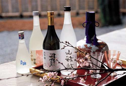 Trung Quốc cấm nhập khẩu rượu Sake Nhật Bản bị nhiễm phóng xạ