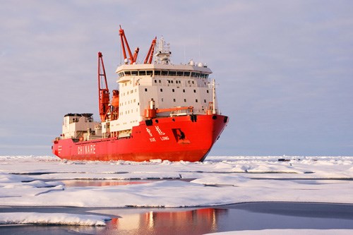 Tàu phá băng Tuyết Long được Trung Quốc triển khai đến Nam Cực