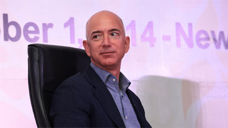 Chân dung tỷ phú Jeff Bezos - ông chủ của hãng bán lẻ trực tuyến lớn nhất thế giới Amazon 