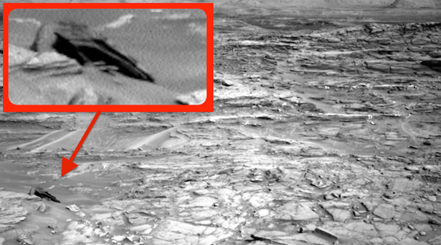 Chiếc UFO kỳ lạ rơi trên sao Hỏa. Ảnh RT