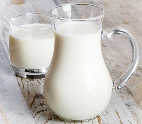 Không nên sử dụng sữa tươi và cảc sản phẩm từ sữa chưa qua tiệt trùng