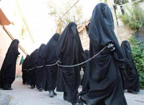 Phiến quân IS thường bắt phụ nữ ở những nơi chiếm được nhằm phục vụ tình dục cho các chiến binh