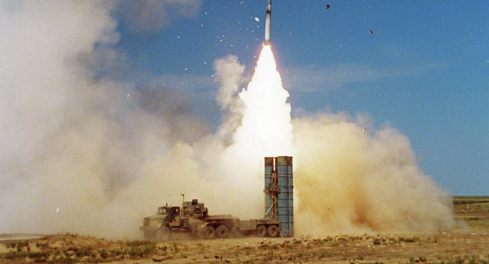 Việc bàn giao tổ hợp tên lửa S-300 cho Iran dự kiến sẽ được Nga hoàn tất trong năm 2016
