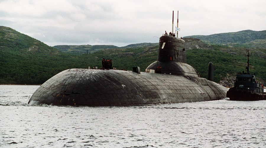 Một tàu ngầm hạt nhân lớp Shark (hay còn gọi là tàu ngầm hạt nhân lớp Typhoon) của Hải quân Nga