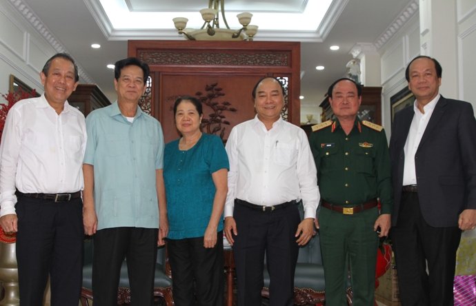 Thủ tướng Nguyễn Xuân Phúc chúc Tết