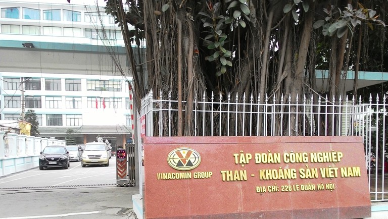 Tập đoàn Công nghiệp Than - Khoáng sản Việt Nam (TKV).