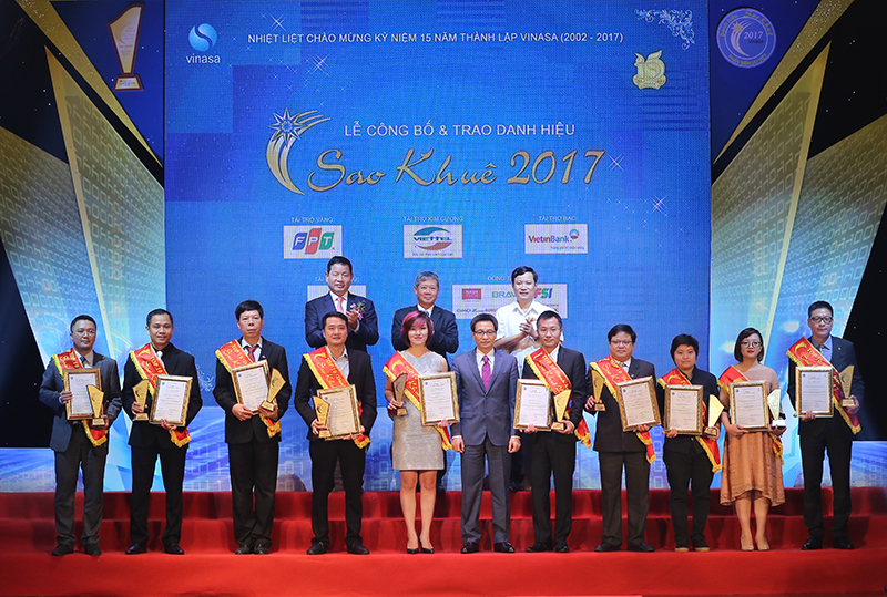 Phó Thủ tướng Vũ Đức Đam dự lễ trao giải thưởng công nghệ thông tin (CNTT) Sao Khuê 