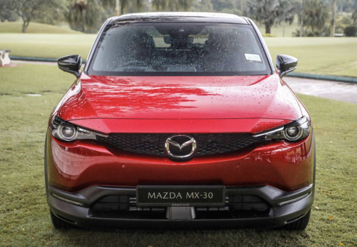 Xe điện Mazda MX-30 sắp ra mắt sở hữu những thông số kĩ thuật 'khủng'