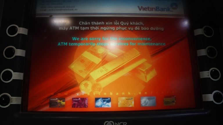 cây ATM của Ngân hàng Vietinbank liên tục báo lỗi
