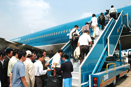 Nghi buôn lậu vàng, phi công và tiếp viên Vietnam Airlines bị bắt tại Hàn Quốc 