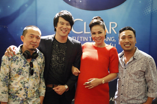 Sau thời gian nghỉ ngơi để sinh con, giám khảo Thu Minh sẽ quay trở lại với chương trình Vietnam Idol 2015