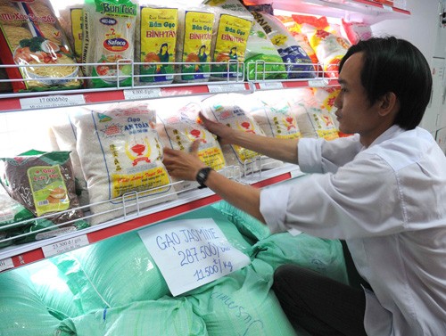 Các loại gạo sạch, an toàn cho sức khỏe ngày càng được ưa chuộng - Ảnh: Diệp Đức Minh  