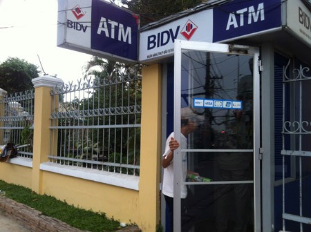 Chưa tết, cây ATM của BIDV đã ngẽn mạch