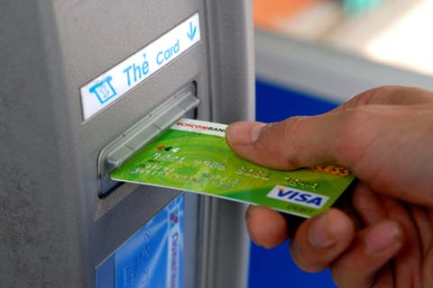 Tăng lượng giao dịch bằng thẻ ATM