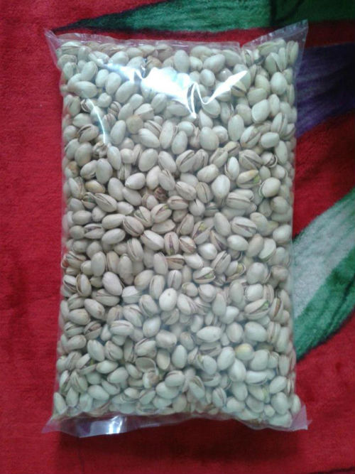 Hầu hết hạt khô được đóng gói không có nhãn mác, không rõ nguồn gốc xuất xứ