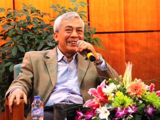 Tổng cục trưởng Ngô Quý Việt đối thoại với thanh niên