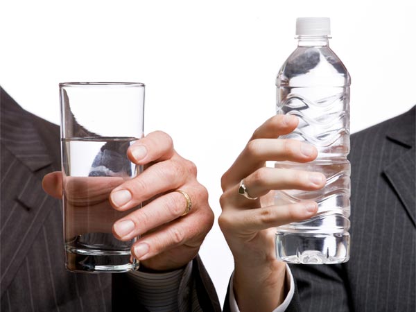 Kiểm soát chất lượng nước uống bằng Quy chuẩn quốc gia 