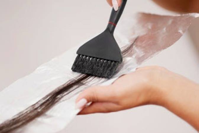 Nếu sử dụng thuốc nhuộm tóc kém chất lượng sẽ gây hậu quả khôn lường cho sức khỏe
