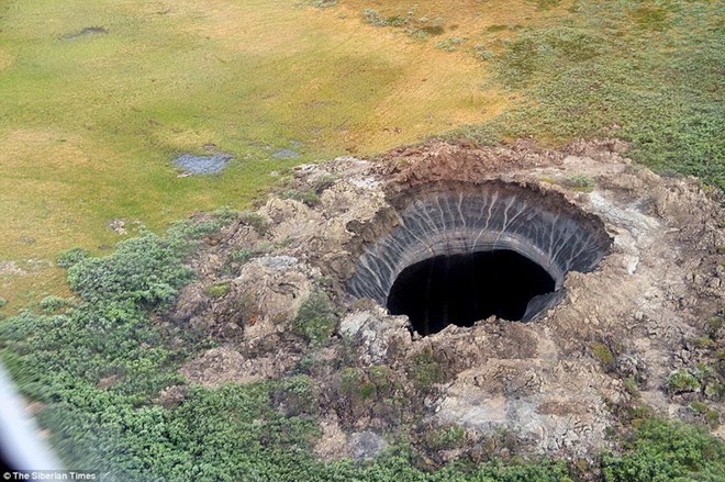  'cổng địa ngục' ở Siberia