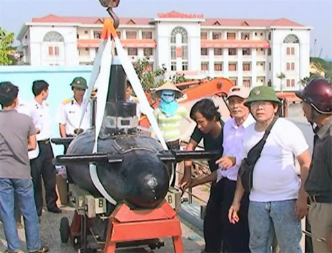 Số phận 'hẩm hiu' tàu ngầm Yết Kiêu và tàu hút bùn Hà Nội