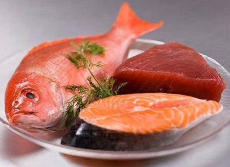 thịt cá để lâu trong tủ lạnh sẽ mất chất dinh dưỡng và sinh ra nhiều chất có hại