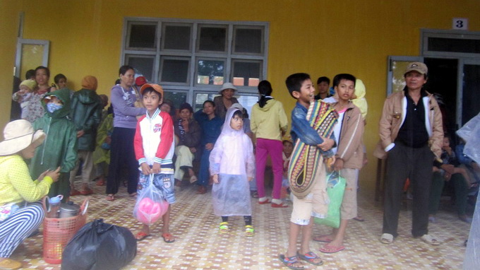 Người dân Đà Nẵng sơ tán tránh bão số 14 đã được lệnh trở về nhà