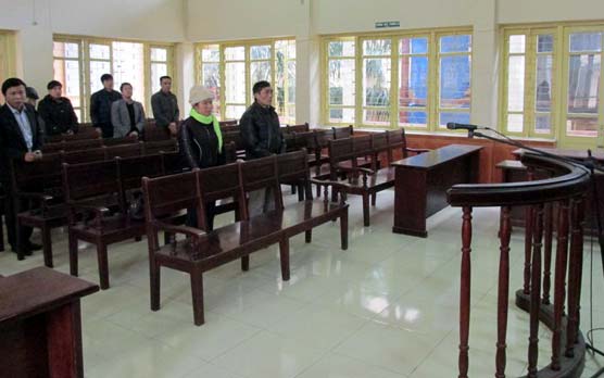 Phiên tòa xét xử vụ án oan Nguyễn Thanh Chấn được mở nhưng vắng mặt... bị cáo
