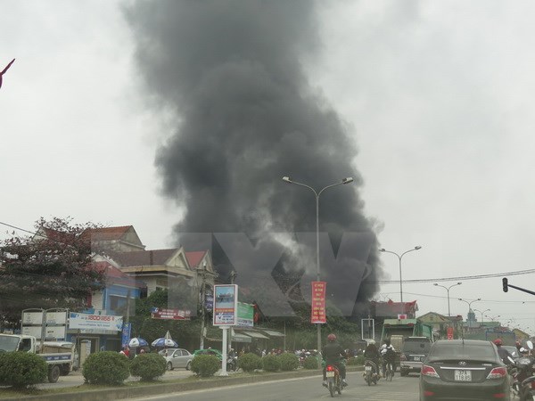 Cùng ngày, trước vụ cháy nhà xưởng ở Bình Dương là vụ cháy trụ sở bưu điện xã ở Quảng Ngãi