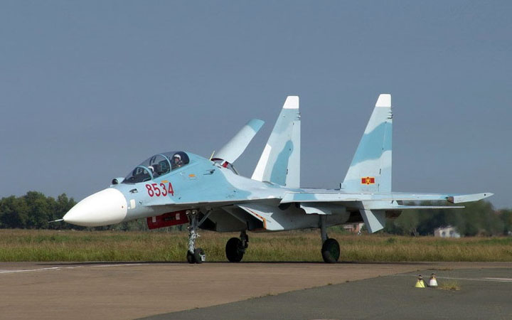 Vũ khí quân sự Tiêm kích Su-30 MK2 có thể mang tới 8 tấn vũ khí các loại