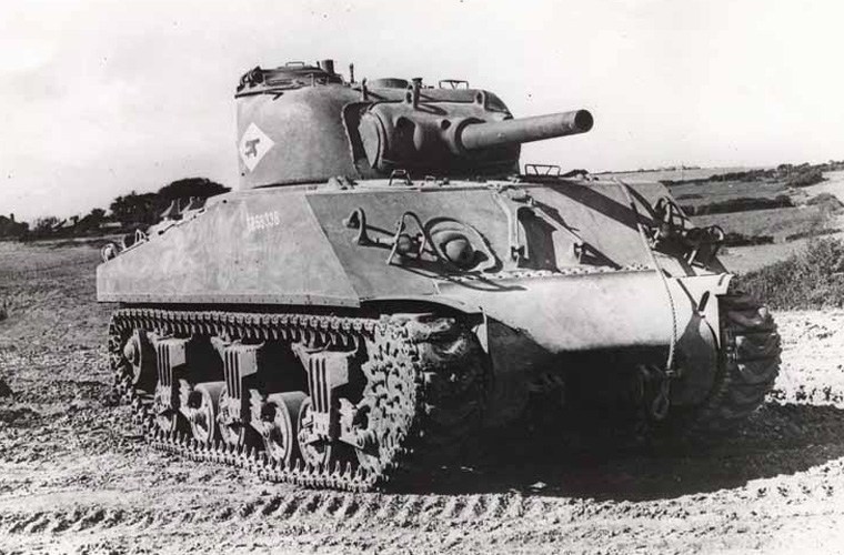 Xe tăng Sherman M4 là một trong những vũ khí quân sự lợi hại nhất của Mỹ