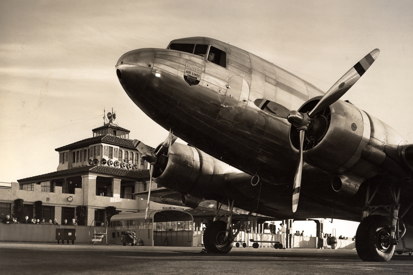 Vụ mất tích bí ẩn của chiếc Douglas DC-3 đã có lời giải